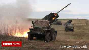 Donbas: Battle in east Ukraine expected to be bloody and decisive