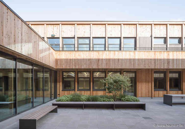 Strenger Rhythmus in Rinteln
 - Schule von Bez + Kock Architekten