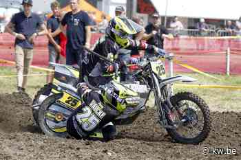 Geslaagde motorcross langs de Gentstraat in Meulebeke-Oostrozebeke - KW.be - KW.be