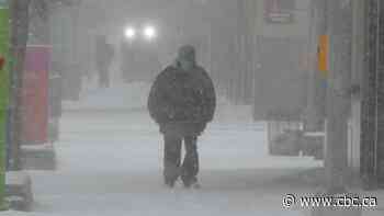 Heavy snow falling as major storm hits Manitoba, Saskatchewan and heads to northern Ontario