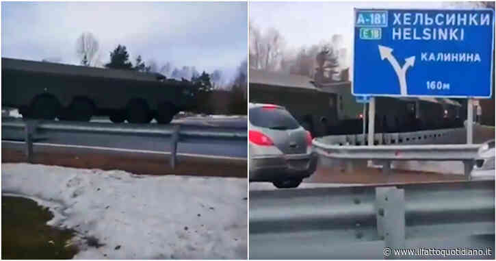 Guerra Russia-Ucraina, il video che mostra i militari di Mosca dirigersi verso il confine con la Finlandia