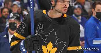 Justin Bieber's hockey jersey is the NHL's best seller