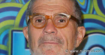 As Mamet Returns to Broadway, His Claims on Pedophilia Get Spotlight