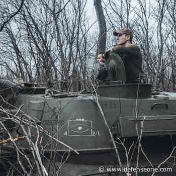 US Rushes $800M In Weapons, Helicopters to Ukraine as Russia Coils for New Offensive Into the Donbas