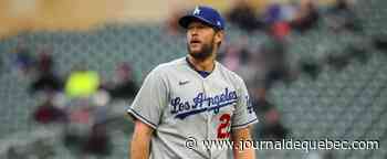 Clayton Kershaw privé d’un match parfait par son gérant