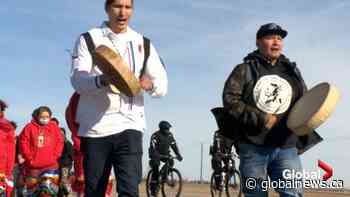 MMIWG awareness walk makes stop in Saskatoon - Global News