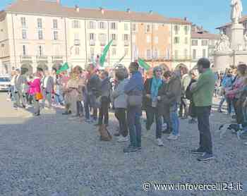 Prima manifestazione a Vercelli di Ancora Italia - InfoVercelli24.it