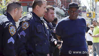 Police hunt gunman who wounded 10 in Brooklyn subway attack - Belleville News-Democrat