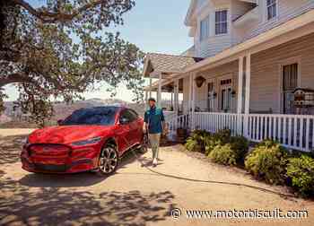 Consumer Reports Highly Recommends the 2022 Ford Mustang Mach-E but Loves This EV Even More - MotorBiscuit