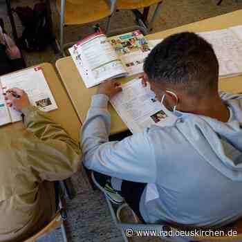 KMK-Präsidentin rechnet mit 400.000 ukrainischen Schülern - radioeuskirchen.de