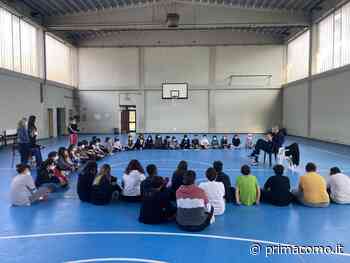 I bambini della primaria a scuola di basket con Marco Cusin - Prima Como