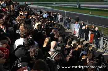 Misano, da Asti 600 ragazzi in gita scolastica nel nome di Marco Simoncelli - Gallery - CorriereRomagna