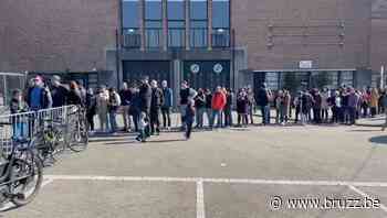 Macron en Mélenchon populairst bij Fransen in en rond Brussel - BRUZZ