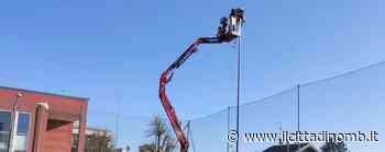 Nuova luce all'oratorio di Paina a Giussano: installati sessanta fari a led sui campi da gioco - Cronaca, Giussano - Il Cittadino di Monza e Brianza