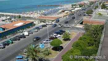 Massa, Pasqua col tutto esaurito sul mare e i balneari sperano nella svolta - Il Tirreno