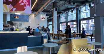 Downtown Edmonton businesses optimistic as employees head back to the office - Global News