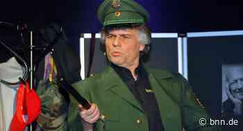 Exil-Theater in Bruchsal: Kabarettist Horst „James“ Schäfer schlüpft in verschiedene Rollen - BNN - Badische Neueste Nachrichten