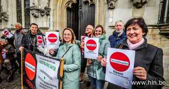 Bewoners van Vijversdreefwijk plegen overleg met stadsbestuur over verkeersplan - Het Laatste Nieuws