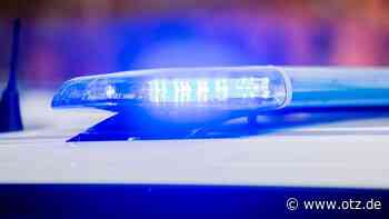 Unbekannte beschädigen Boot in Jena mit Messer