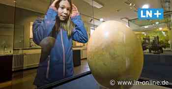Osteraktion in Lübeck: Naturkundemuseum zeigt das größte Ei der Welt
