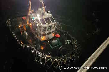 Tugboats help BC Ferries vessel to Nanaimo after steering issue – Saanich News - Saanich News