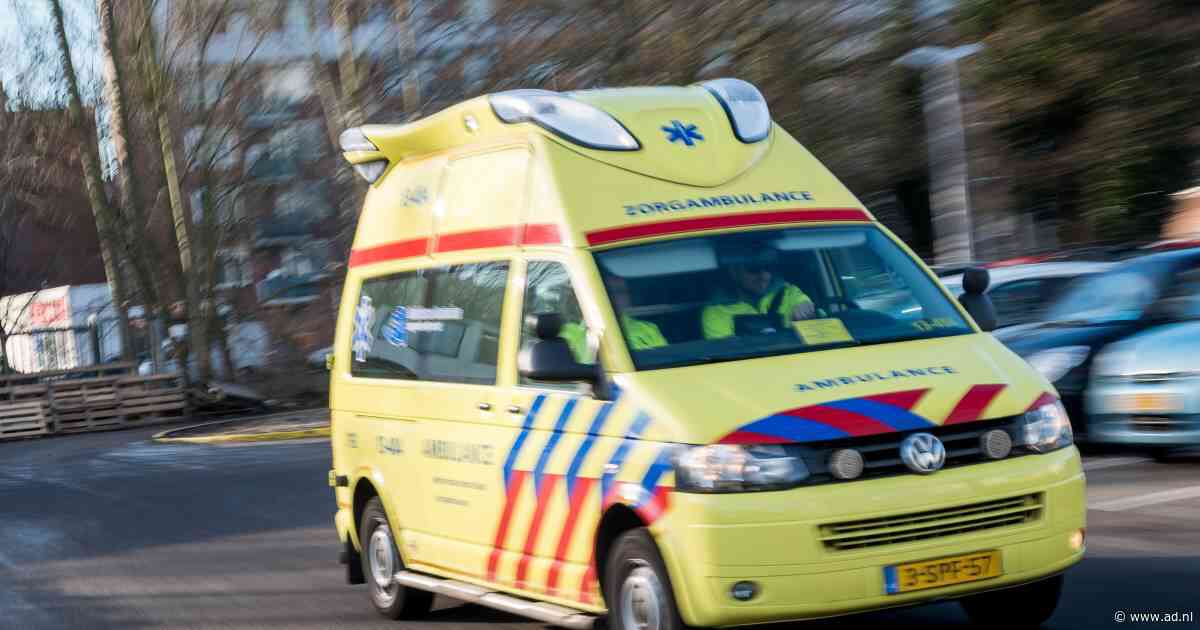 Leeuwarder (28) zwaargewond bij eenzijdig auto-ongeval in Marssum - AD.nl
