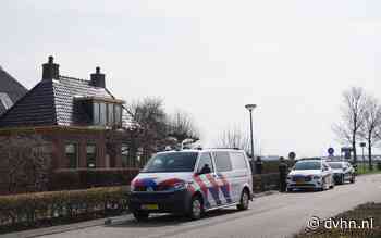 Woningoverval in Den Ham. Politie vraagt uit te kijken naar goudkleurige auto - Dagblad van het Noorden
