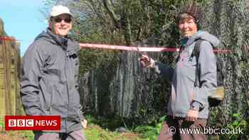 Blackpool campaigner cuts ribbon on restored footpath