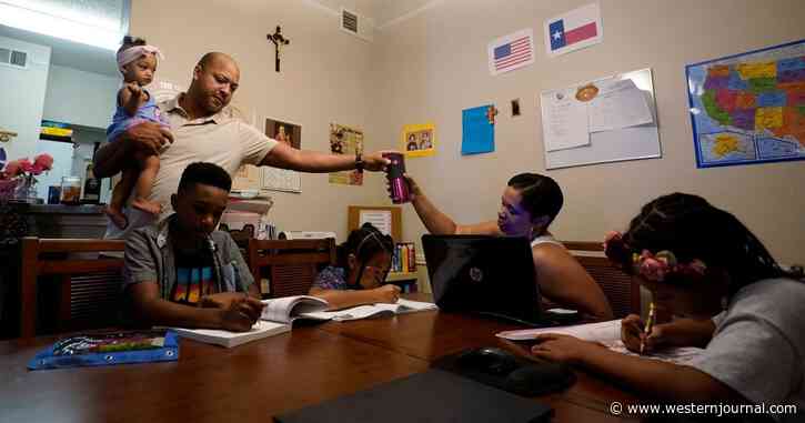 Surge in Homeschooling Continues Even After Schools Have Reopened: 'A Whole New World That Is Much Better'