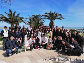 Trani, sfida del “Dire e contraddire”: gli alunni di Terlizzi accedono alle semifinali - ilgiornaleditrani - Radio Bombo