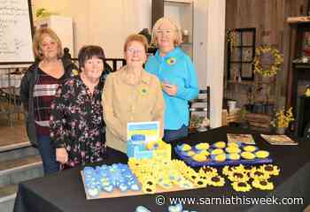 Watford-Warwick group sells hearts and flowers for Ukraine - Sarnia and Lambton County This Week