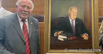 'Legal Legend': Van Camp Honored with Portrait at Alma Mater - The Pilot