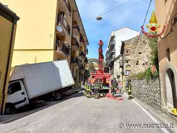 Tito: recuperato un furgone messosi in marcia senza conducente - La Siritide