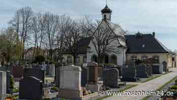 Ein Turm für eine Kapelle am Glasberg? Das sagt der Kolbermoorer Bauausschuss dazu