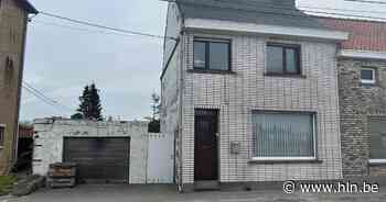 Vijftiger sterft na ongelukkige val uit raam | Middelkerke | hln.be - Het Laatste Nieuws