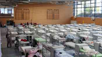 Über 500 Geflüchtete in Kreissporthallen untergebracht - SWR Aktuell