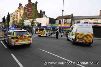 London Road Croydon: Man taken to hospital after stabbing