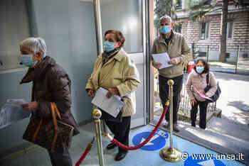 Vaccini: open day quarta dose per over 80 e fragili a Sesto - Agenzia ANSA