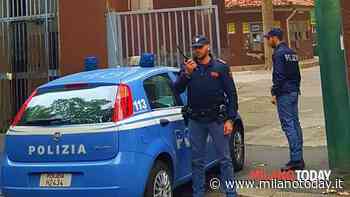 I ladri incastrati dalla vicina che li vede dallo spioncino - MilanoToday.it