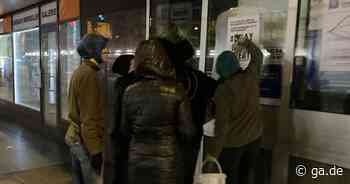 Aktion von Extinction Rebellion: Aktivisten kleben Plakate an Bonner Politiker-Büros - General-Anzeiger Bonn