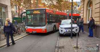 Bonn: Auto versperrt Straße und wird abgeschleppt - Parkverstöße werden strenger geahndet - General-Anzeiger Bonn