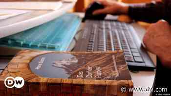 German shoemaker's social work in Pakistan inspires a crime novel - DW (English)