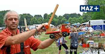 Drei Tage lang Trödelmarkt auf dem Turnplatz Bad Belzig - Märkische Allgemeine Zeitung