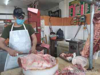 Caen ventas en carnicerías de Veracruz - plumas libres