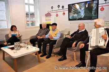 Reichenbach setzt sich im Lahrer Stadtmuseum gekonnt in Szene - Lahr - Badische Zeitung