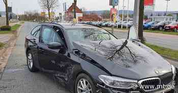 Zwei Autos in Unfall verwickelt: Polizei sperrt Ringstraße und Birne - Mindener Tageblatt