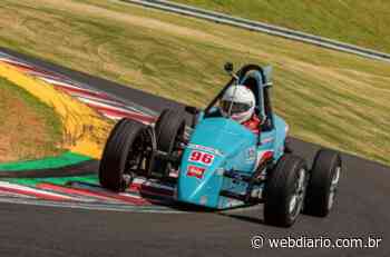 Piloto de Itapevi caça o líder em busca da 1ª vitória na Fórmula Vee - webdiario.com.br