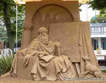 Sculture di sabbia a Jesolo: quest'estate protagonisti Zeus e gli dei greci - Gente Veneta