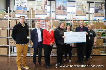 Province makes grant funding announcement at Fort Saskatchewan Food Bank - FortSaskOnline.com