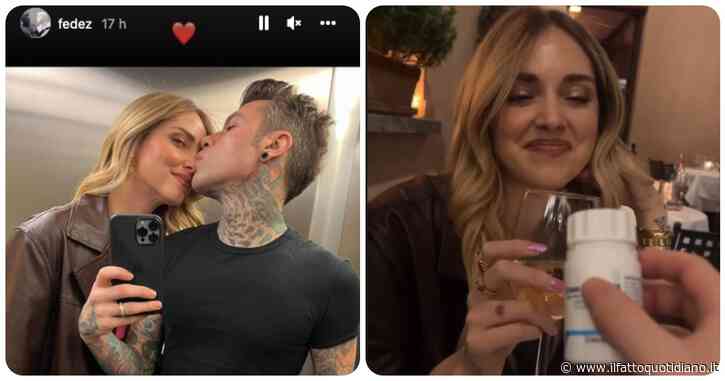 Fedez a cena fuori con Chiara Ferragni: “Brindo con gli enzimi pancreatici”